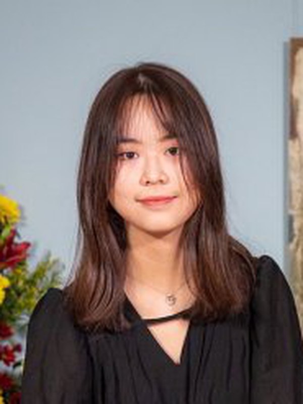Yuwei Zhang